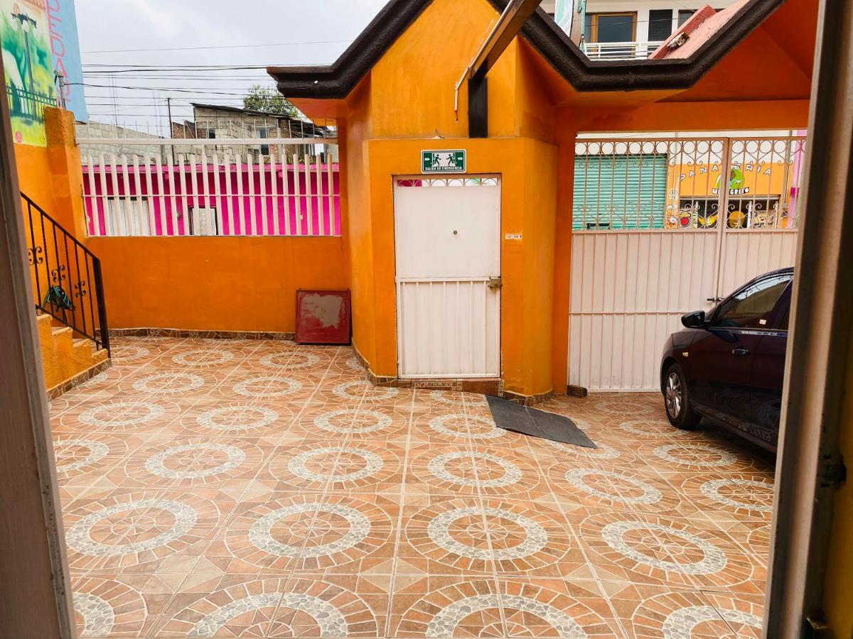 Bonito Departamento Fam cómodo capacidad 11 pax planta baja Zacatlán Exterior foto
