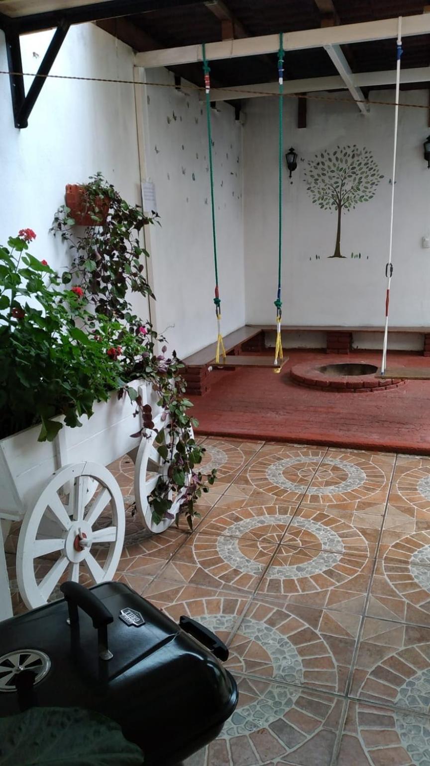 Bonito Departamento Fam cómodo capacidad 11 pax planta baja Zacatlán Exterior foto